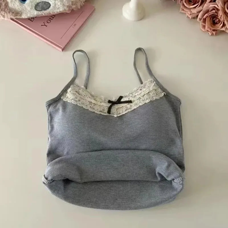 Neues gestricktes Crop Top für Frauen einfarbige Spitze Sling Tops Strickwaren Tank Top weiblich schlanke Leibchen süß kurz Beau Back Top
