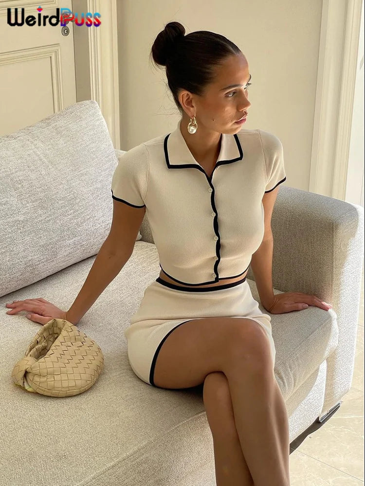 Geripptes 2-teiliges Damen-Set, Polo-Ausschnitt, Knopf-Shorts, bauchfreie Tops + Miniröcke, passende Stretch-elegante Streetwear-Outfits