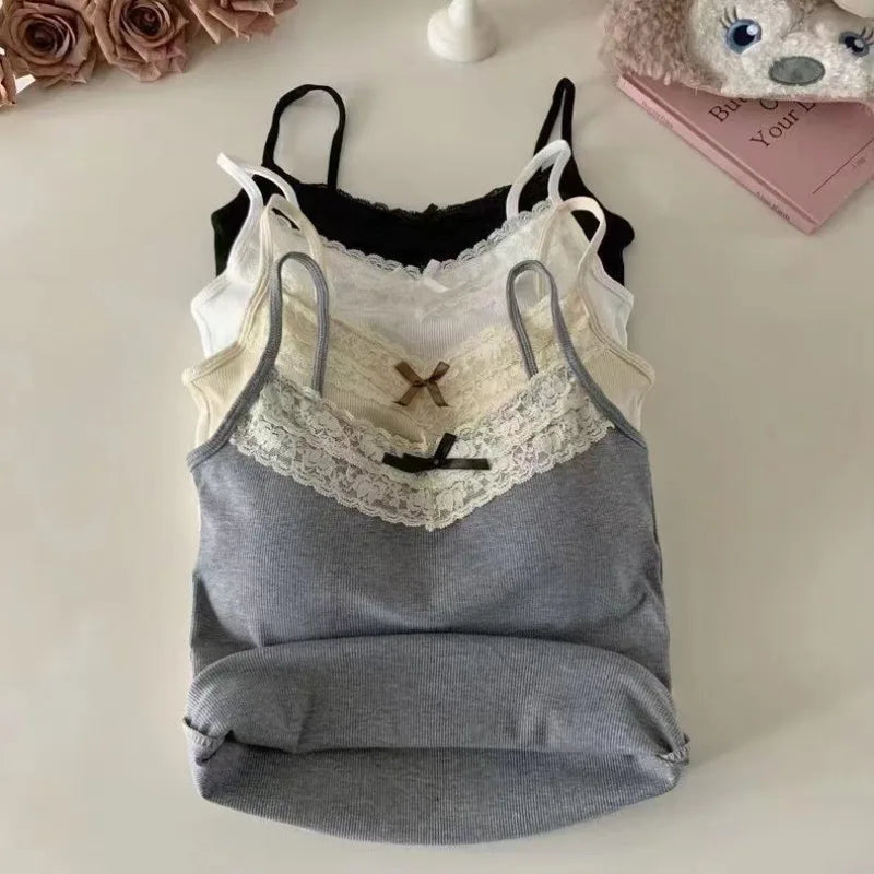 Neues gestricktes Crop Top für Frauen einfarbige Spitze Sling Tops Strickwaren Tank Top weiblich schlanke Leibchen süß kurz Beau Back Top